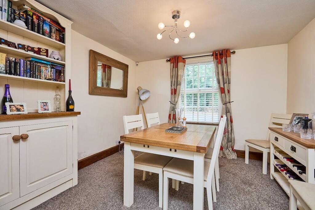 Edward Knight 202...