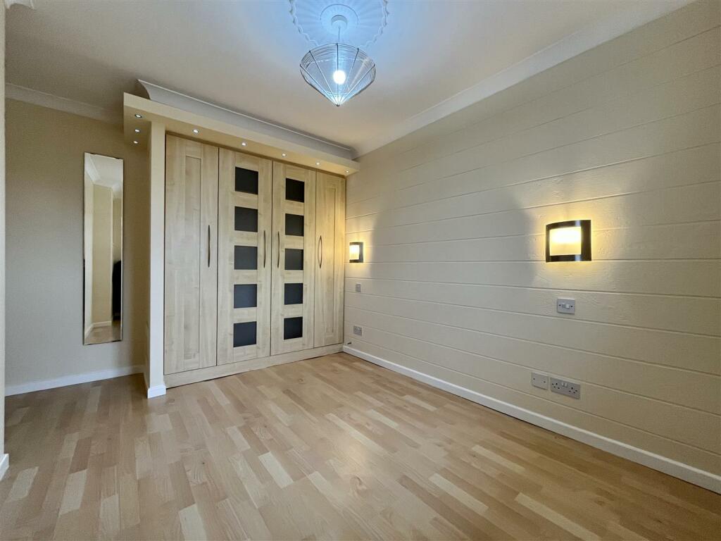 Bedroom 1 Aspect 2