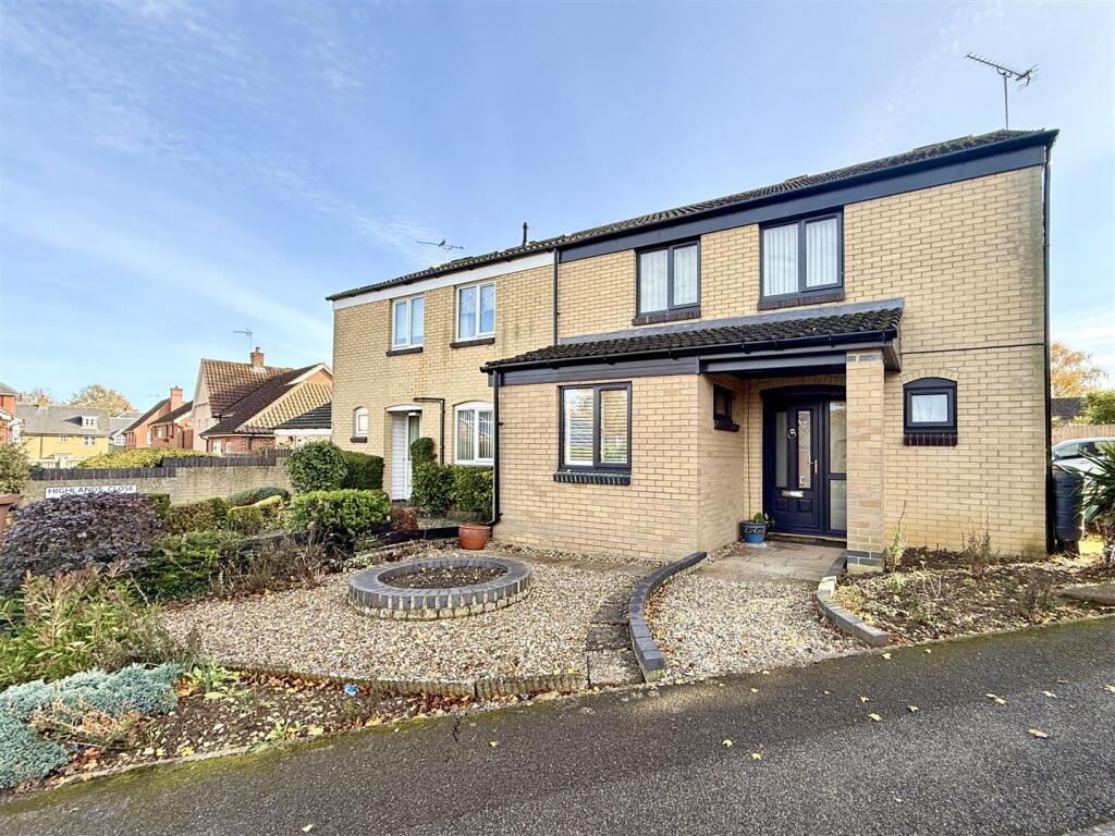 Highlands Close, Needham Market, Ipswich