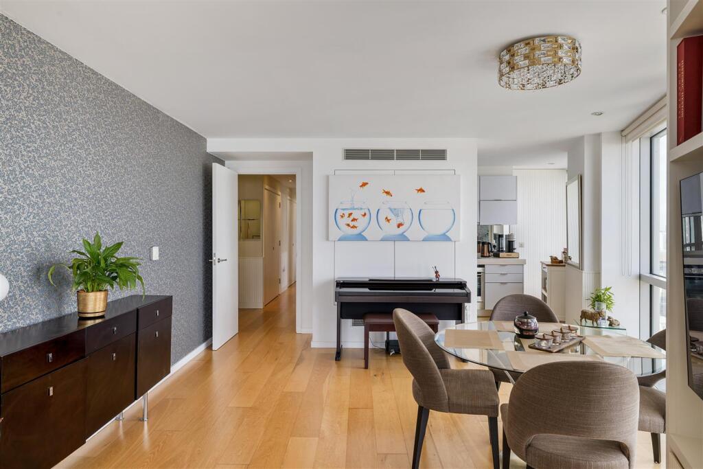 Fairmont Avenue, E14