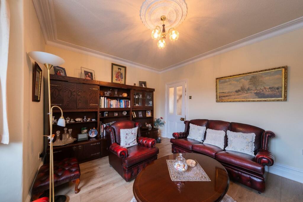 126 Vicars Cross Road-014.jpg