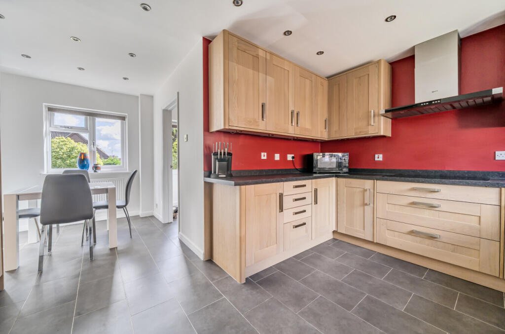 1353215-19-68c2e9...