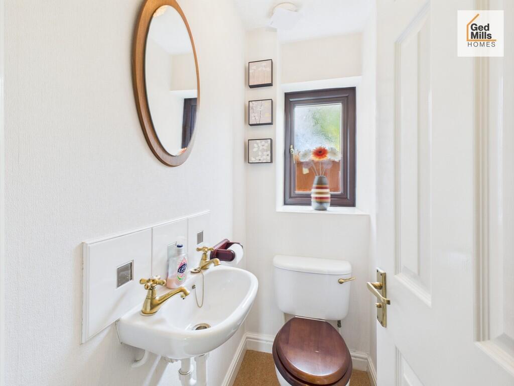 CAM04261G0-PR0066...