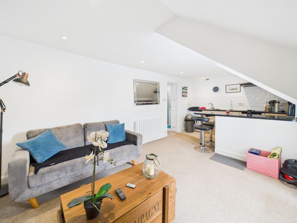 CAM02089G0-PR0559...