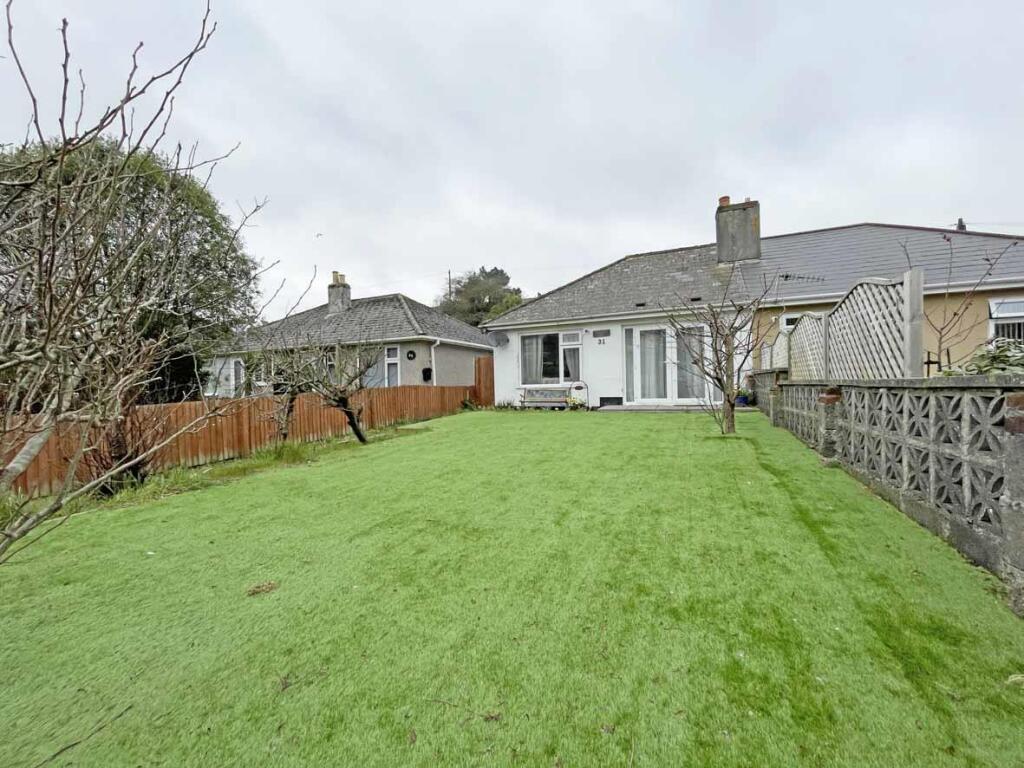 Laira Park Road 31 Front 2.jpg