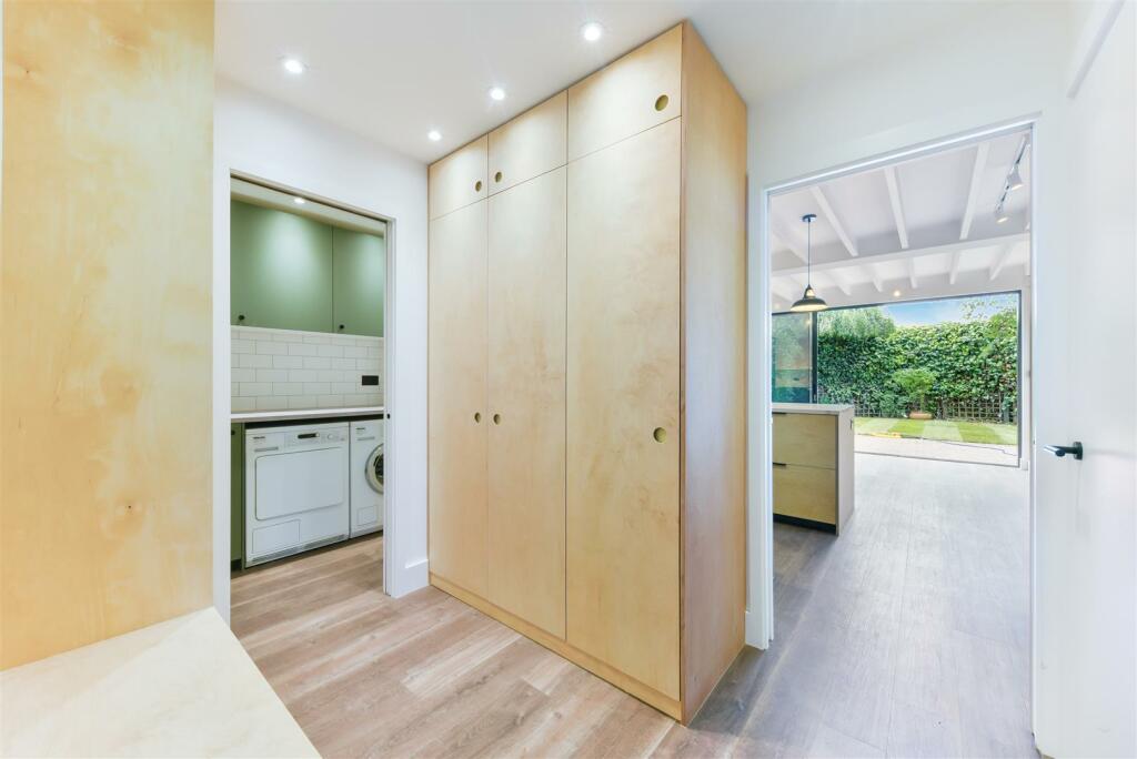 SOUTHRIDGE PLACE, 17- (14).jpg