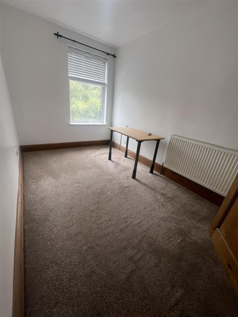 16B bedroom 3.JPEG