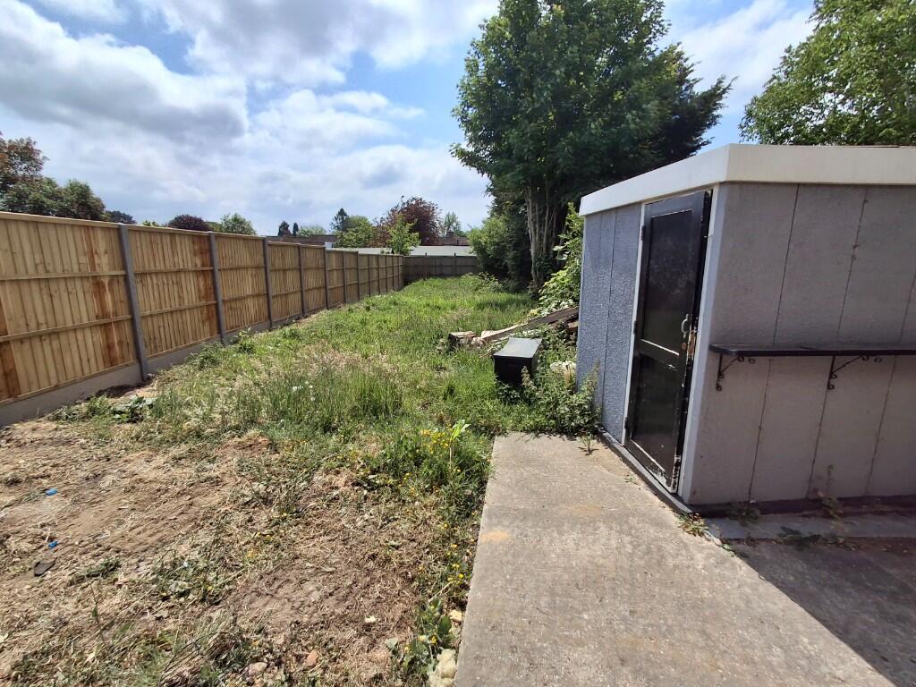 School Lane, Tadworth, Surrey, KT20