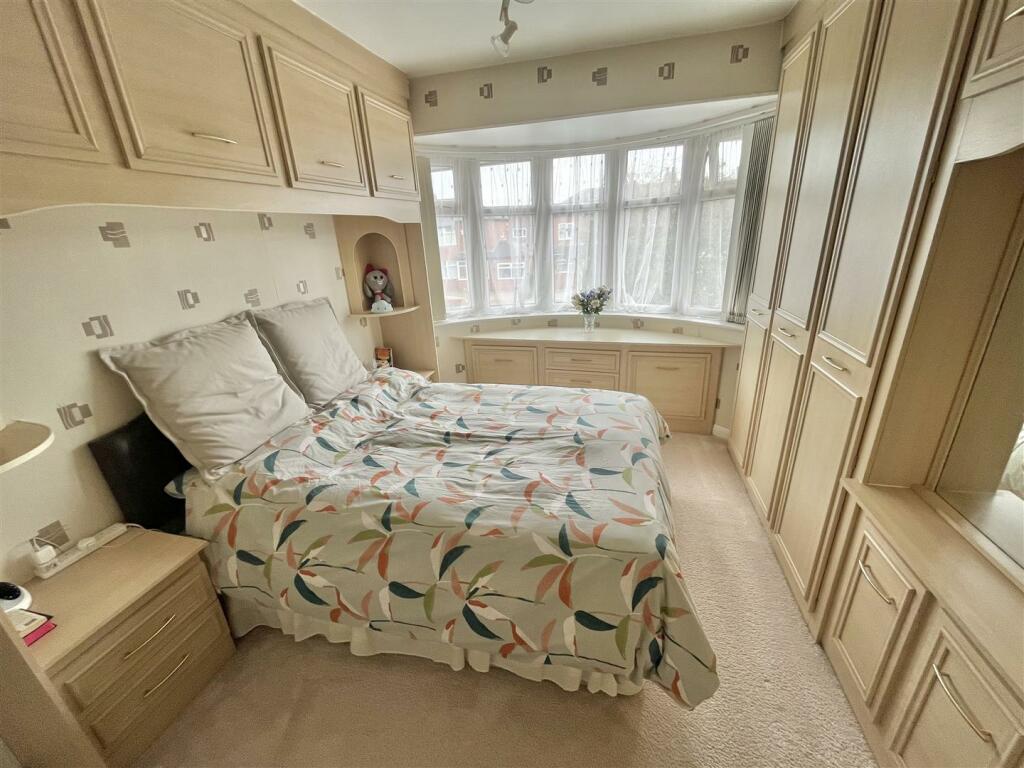 Bedroom 1 Aspect 2