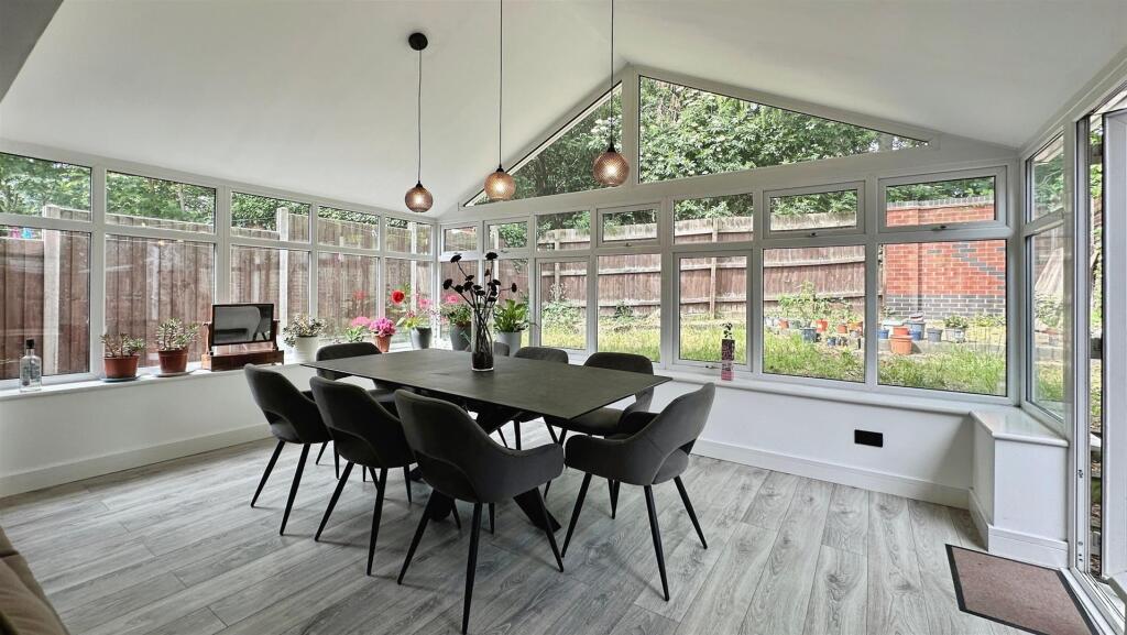 2da9ab3c--4B7B-A9FC-FD2B07AE7879-16722-0000054FAD3