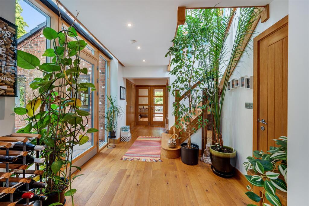 Inviting entrance hall