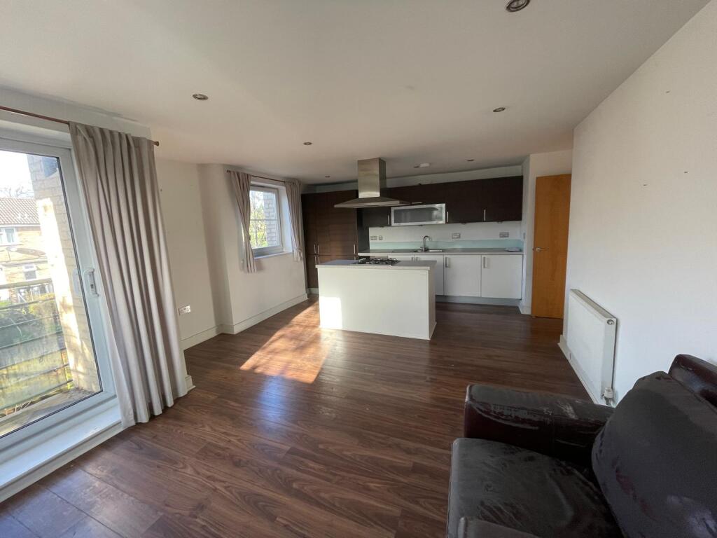 WhatsApp Image 2025-11-17 At 14.02.24 C12d9ade T202511171415.jpg