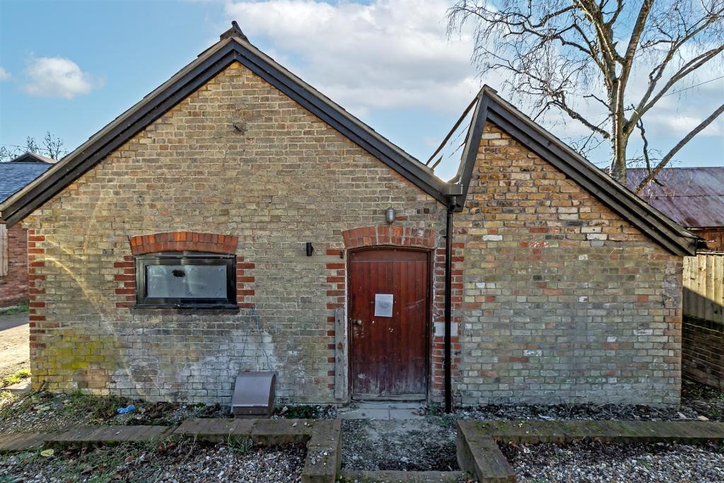 SewellManorOutbuildings-5.jpg