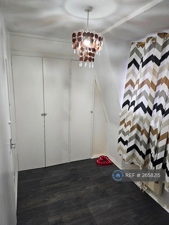 Bedroom 2 (2nd Floor)