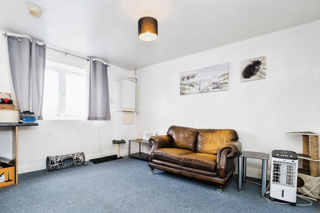 Kitchen Living Area