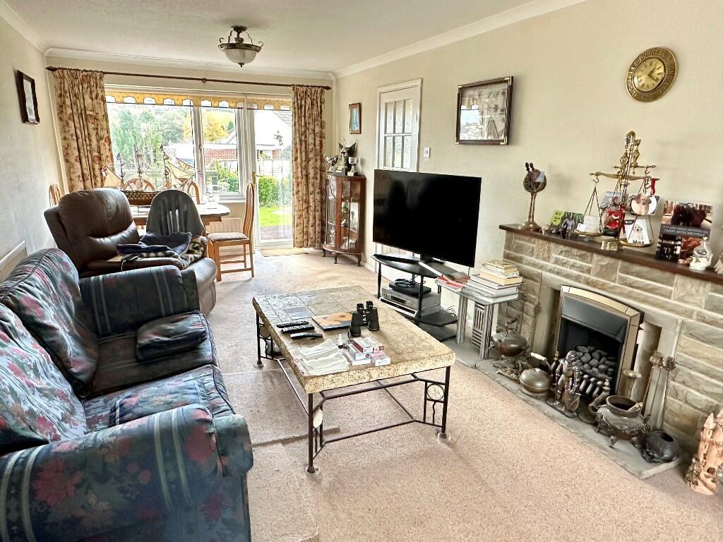 Sitting Dining room