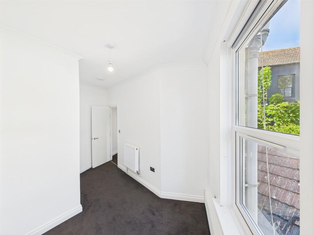 CAM03987G0-PR0101...