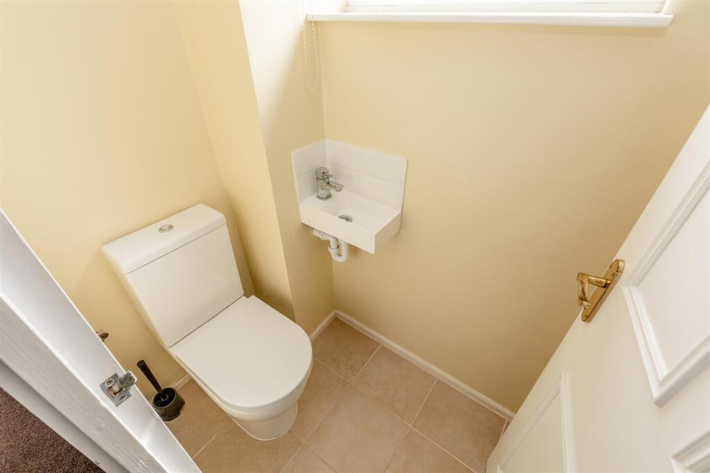 Grasmere Close, Westbury on Trym WC.jpg