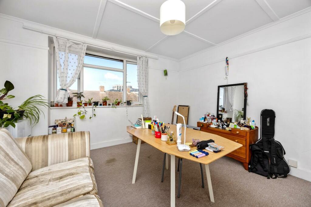 Sheridan Mansions_Flat 5_Sheridan Terrace-011.jpg