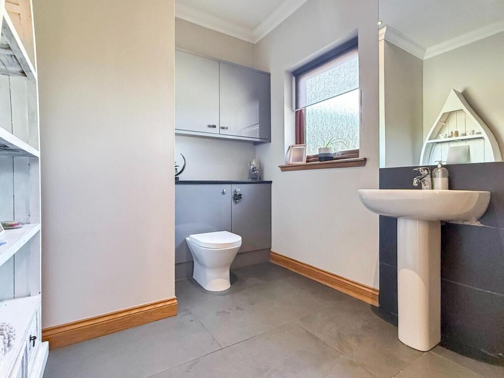 Ensuite