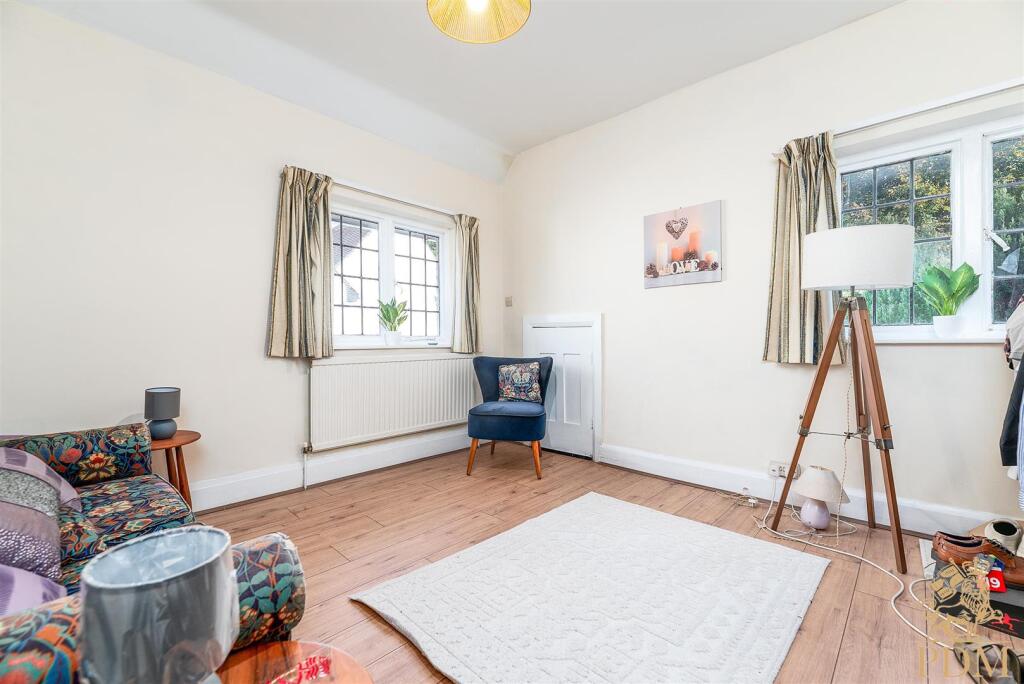 12a Thorncliffe Road (43 of 51).jpg