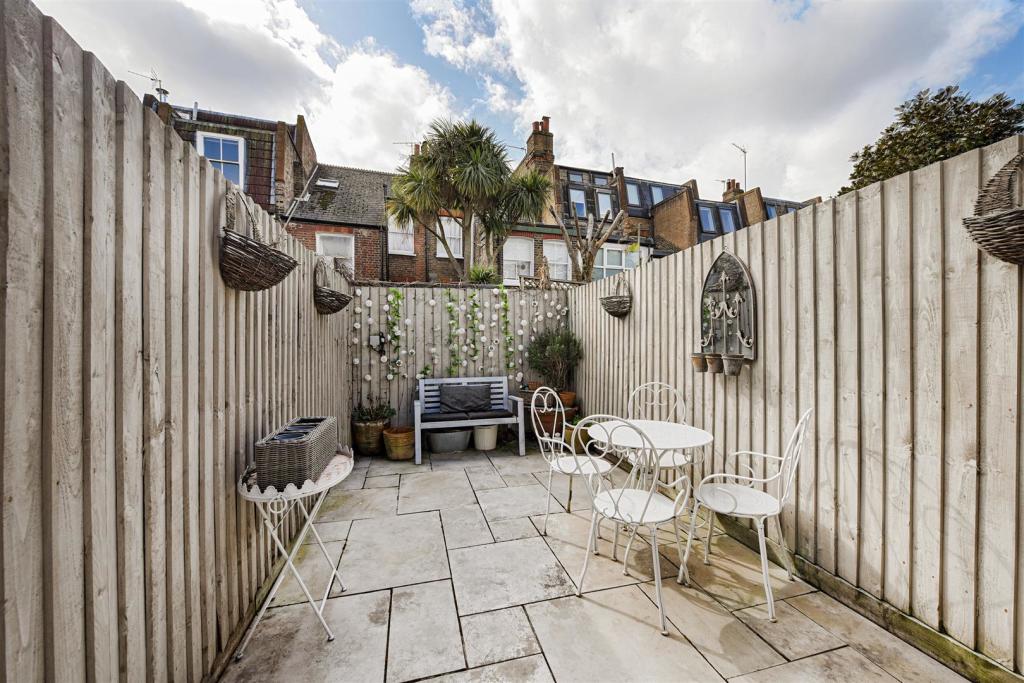 Bruton Property
