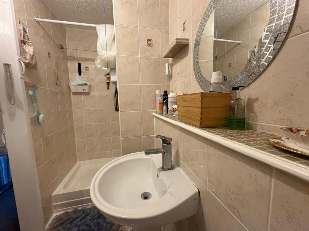 Photo 13-11-2025, 15 14 59.jpg