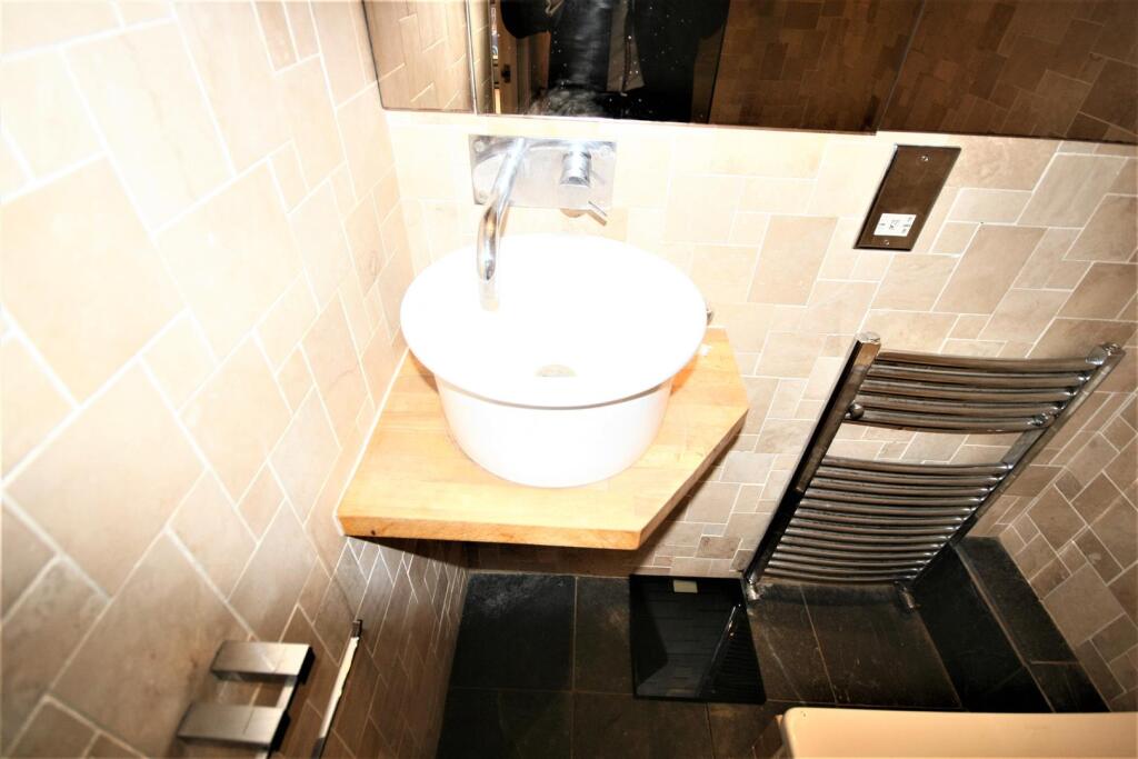 Alternate view Bathroom .jpg
