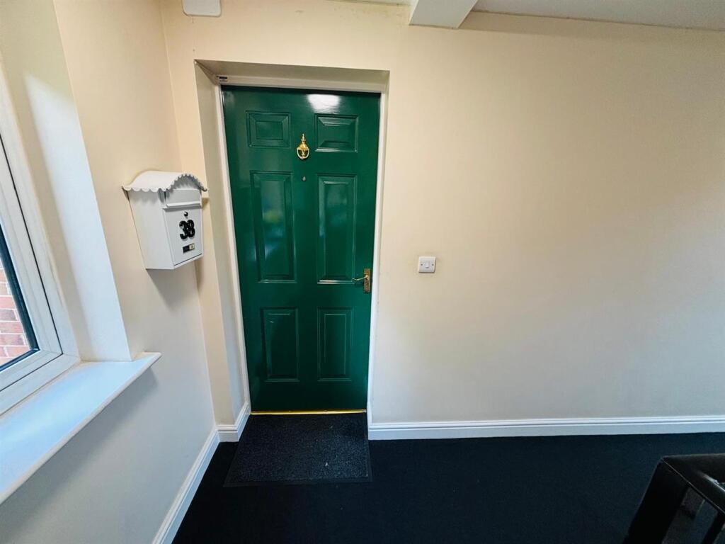 Communal Hallway: