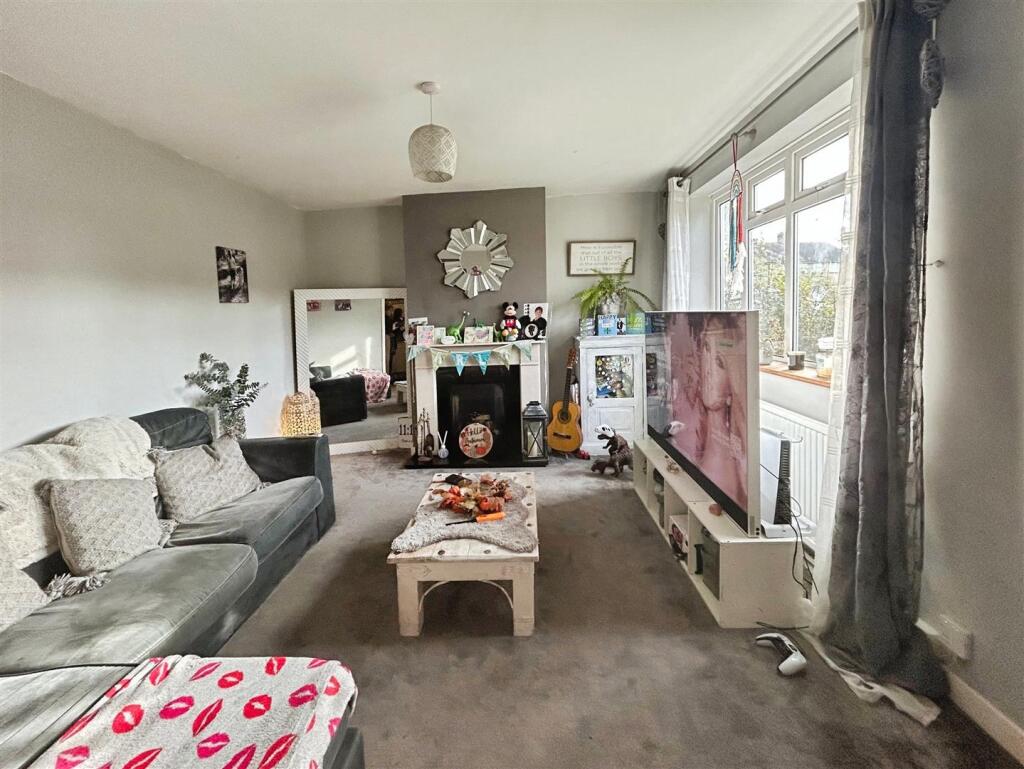 9a3ffa70-F-470E-86F0-670E39237DA4-4598-000000A45F8