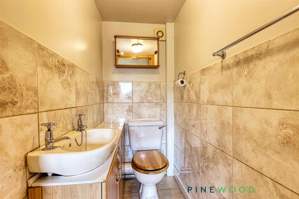 ground floor wc