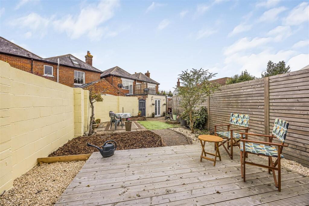 The Nook, North Street, Westbourne-PorticoMarketin