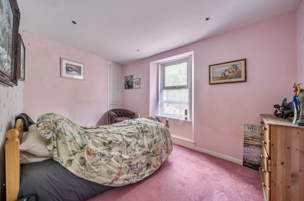 1345353-12-68af37...