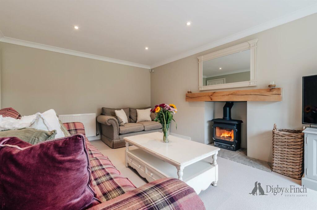 3 Witchley Close -24.jpg