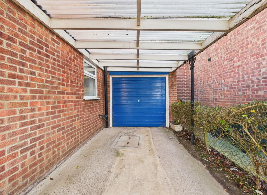 Car-Port and Garage