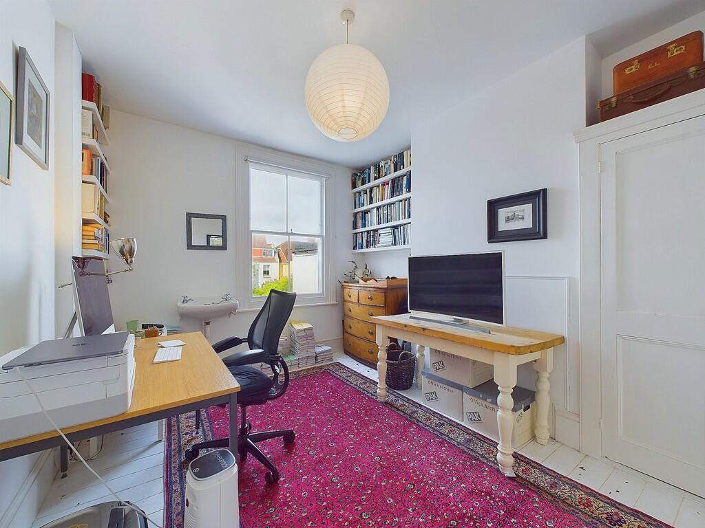 CAM03519G0-PR0146...