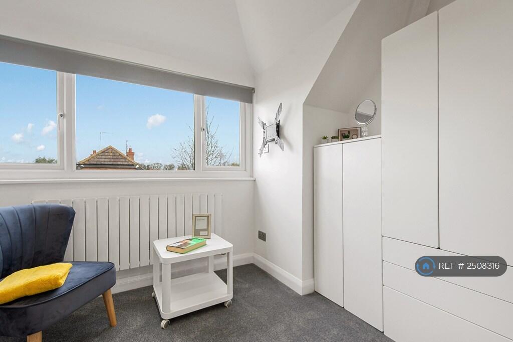 Bedroom 4