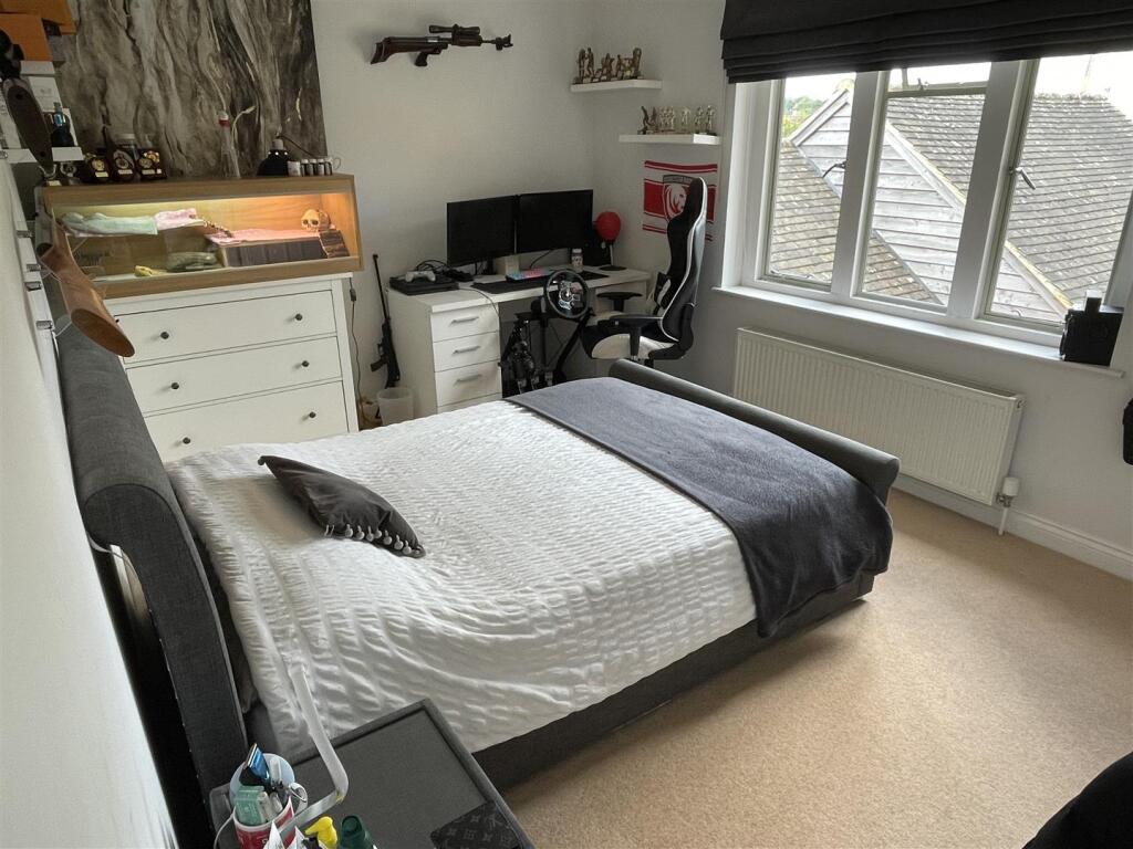 Bedroom 3.JPG
