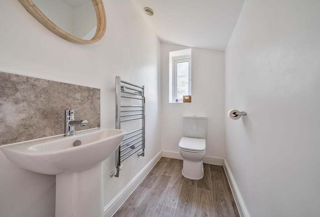 1330208-1-68839c9...