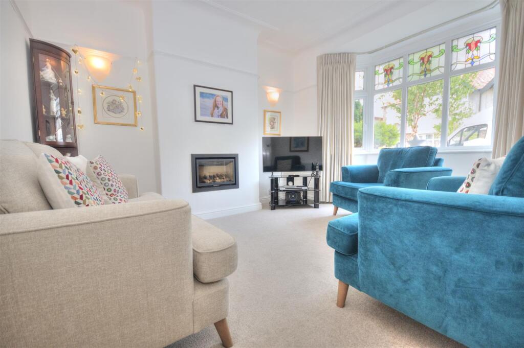 DSC_8429_Smooth 3.jpg