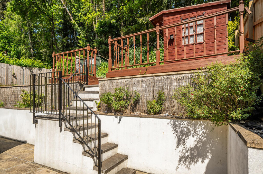 28-681e1519528e6-...