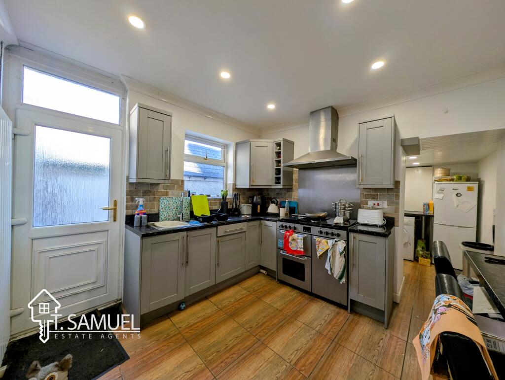 PXL_20250206_121549570~2