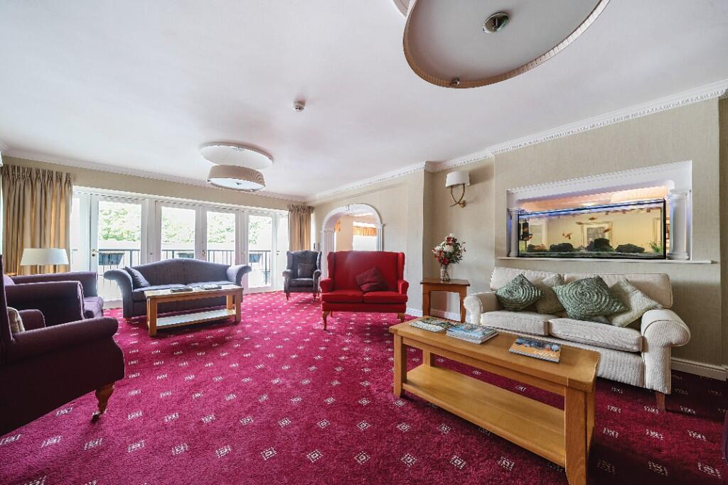 Owner's Small Lounge