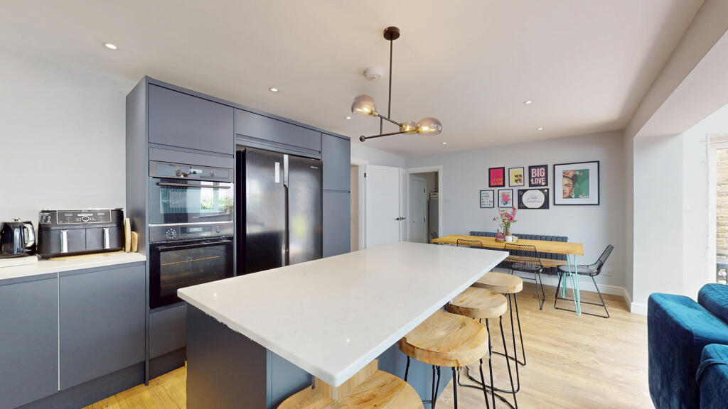 23-Broadfield-Way-06272025_142252