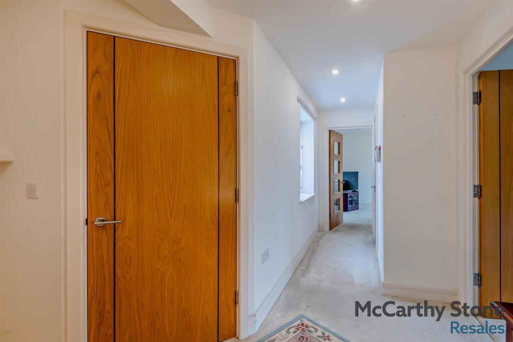 8644679-interior06-800.jpg