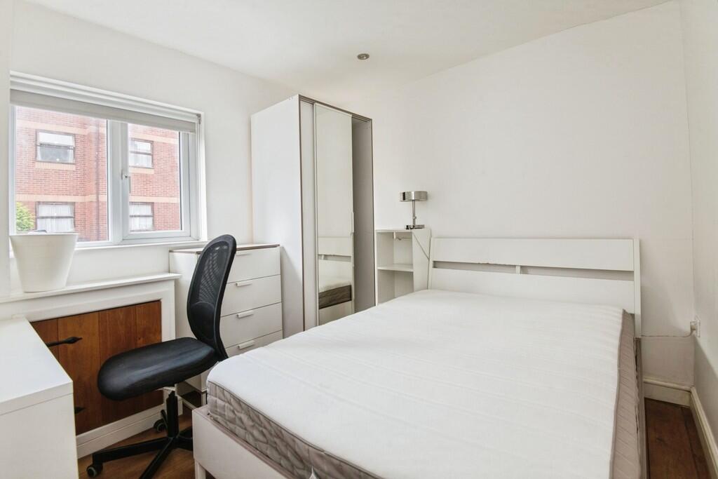 58kingedwardst-01...