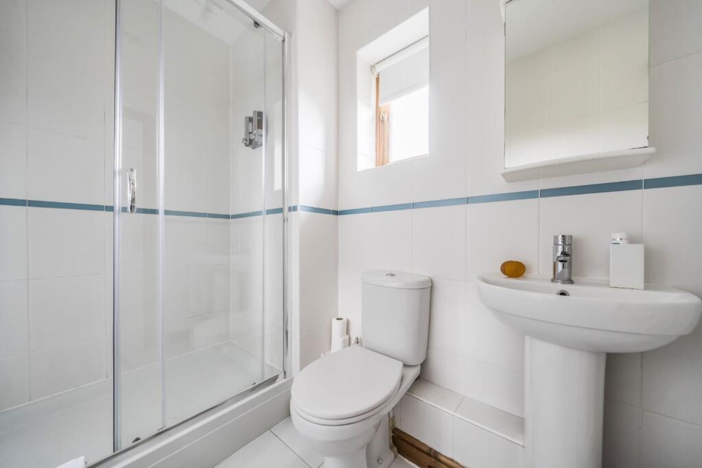Ensuite.jpg