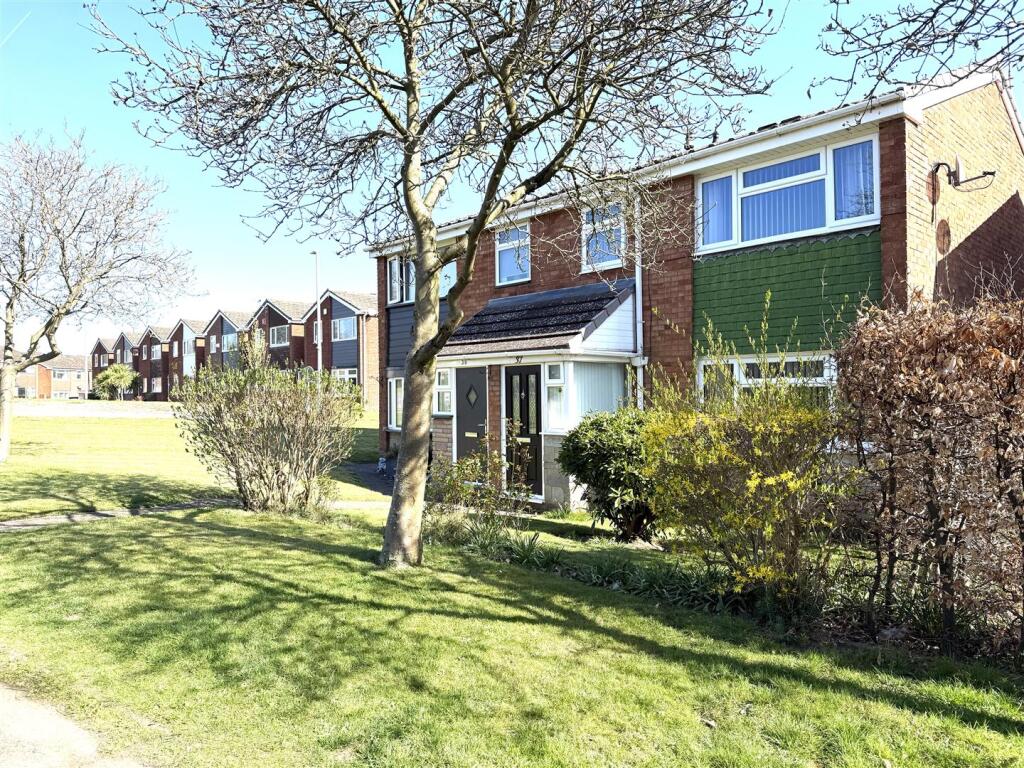 37 speechly ext 1.jpg