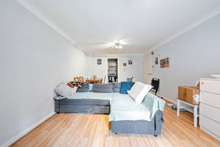 1287964 5 683d72f84fb9e min