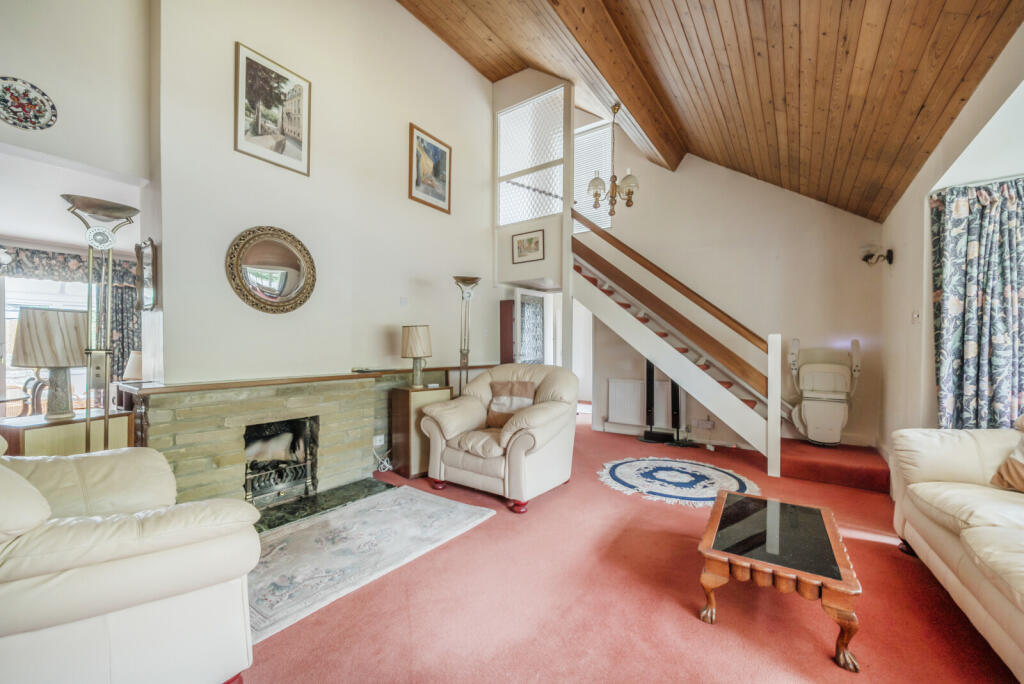 1347632-12-68b703...